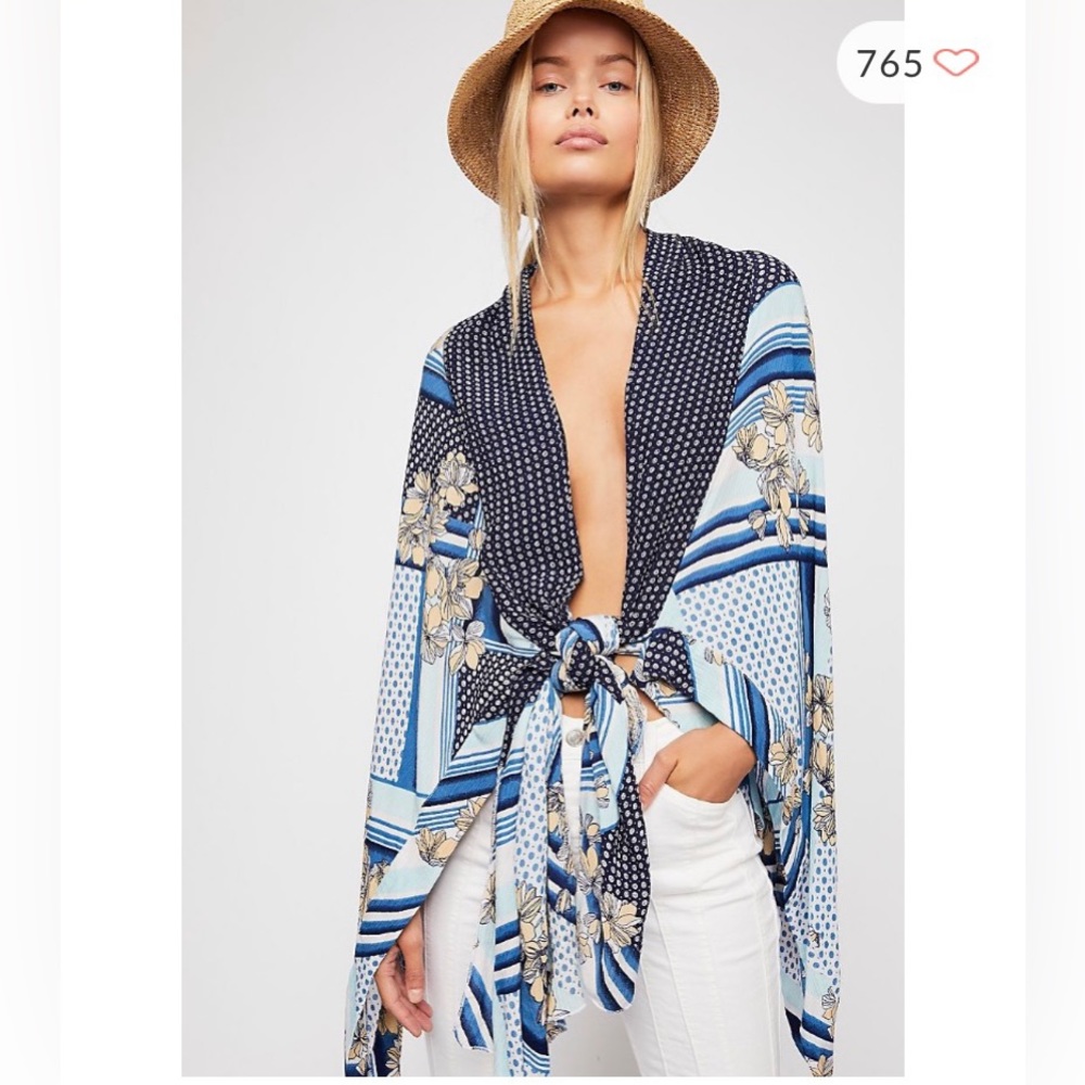 •FREE PEOPLE• morning glory printed kimono